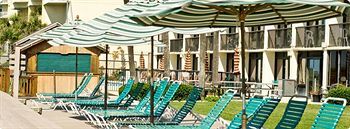 Hotel Peppertree By The Sea